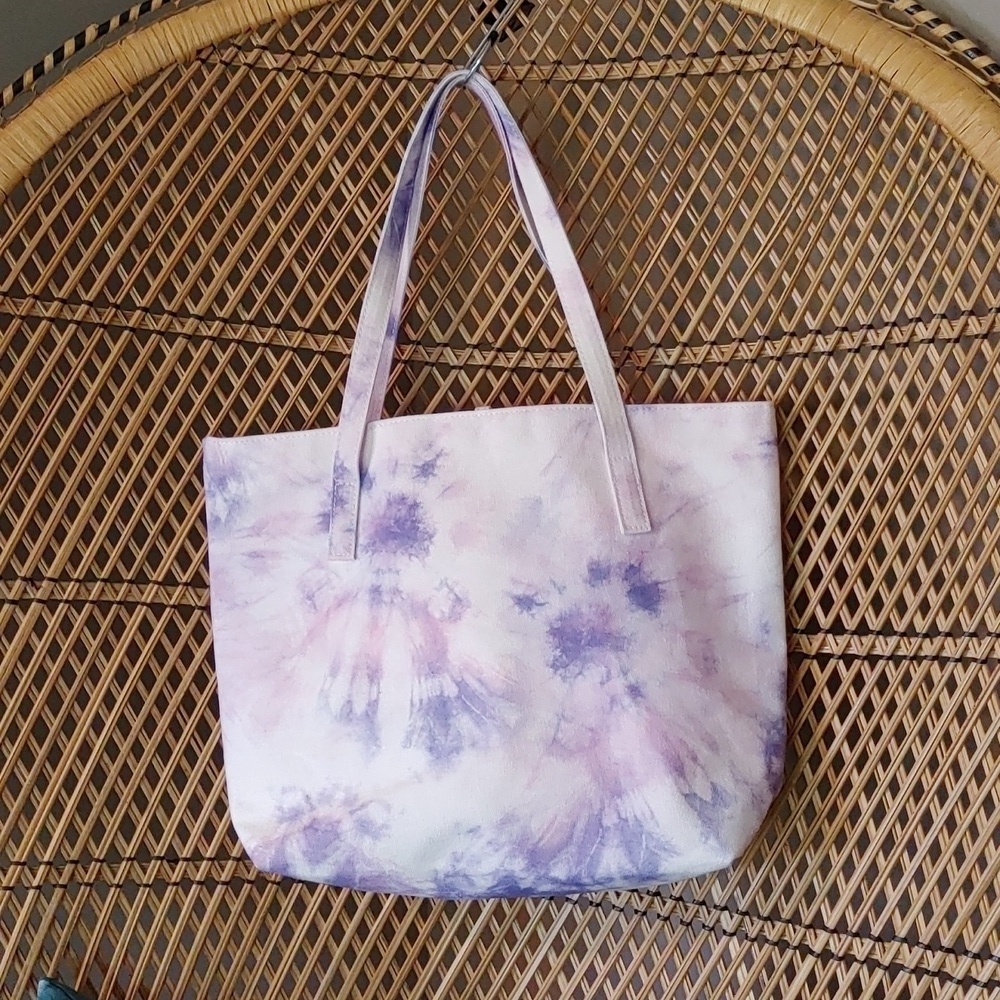 NWOT TIE DYE TOTE BAG